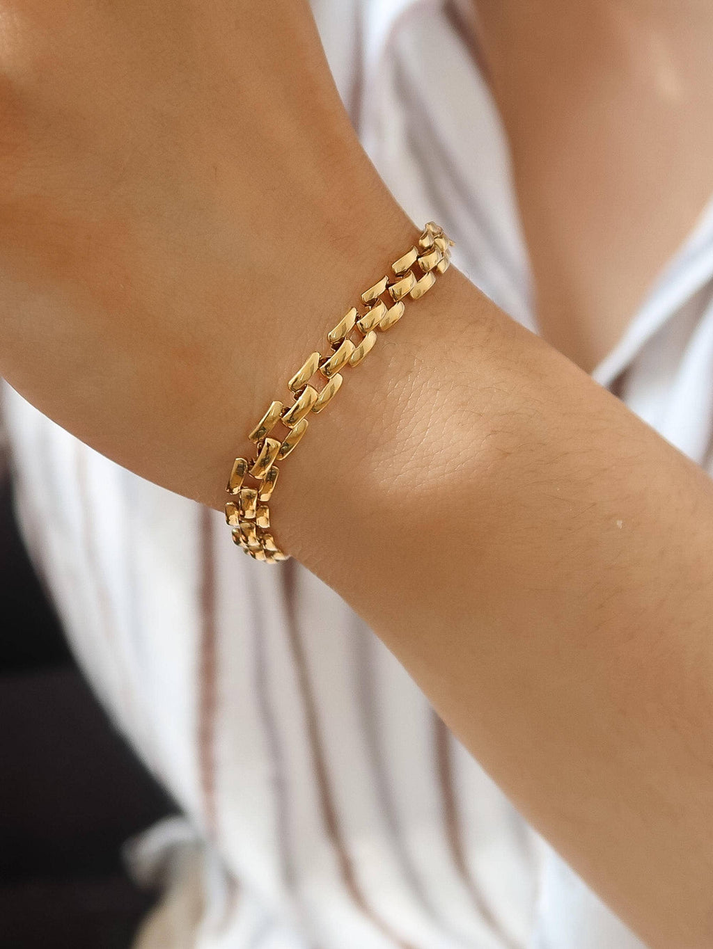 Forte 18K Gold Non-Tarnish Flat Chain Bracelet: Yellow Gold