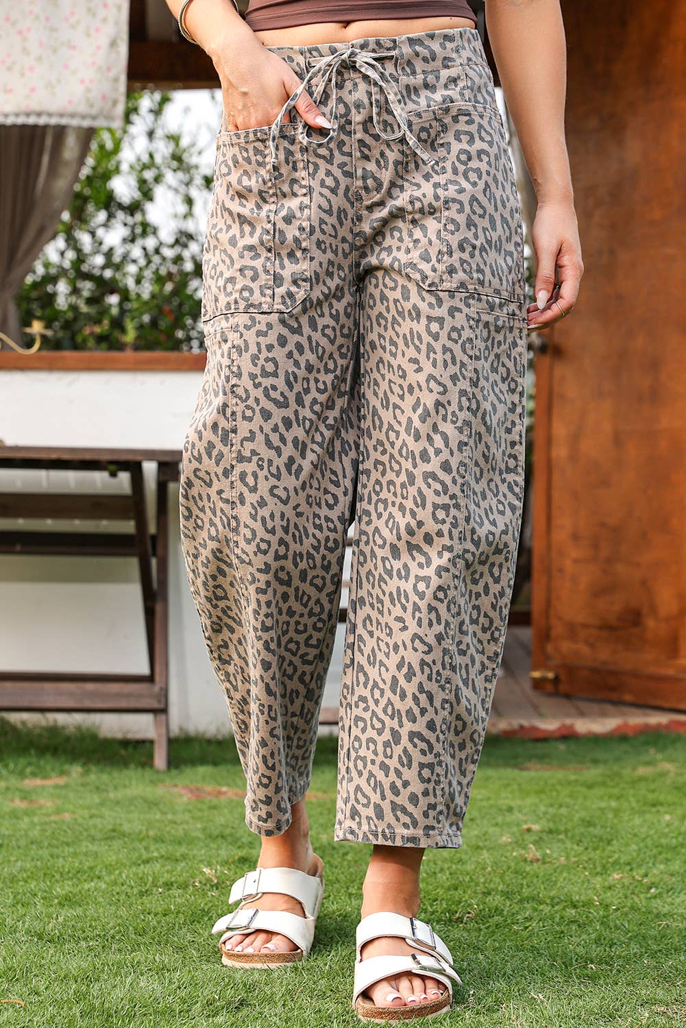 Fall 2026 Leopard Drawstring Waist Pocketed Wide Leg Jeans: As shown / Missy / 8