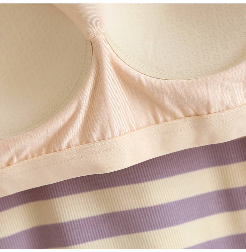Stripe scoop neck rib knit built-in bra tank top: Black / L